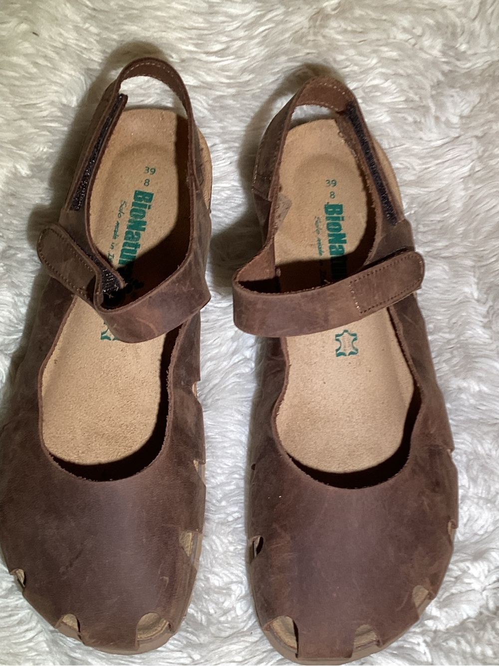 Bionatura Distressed Leather brown Mary Jane’s Shoes Size 8